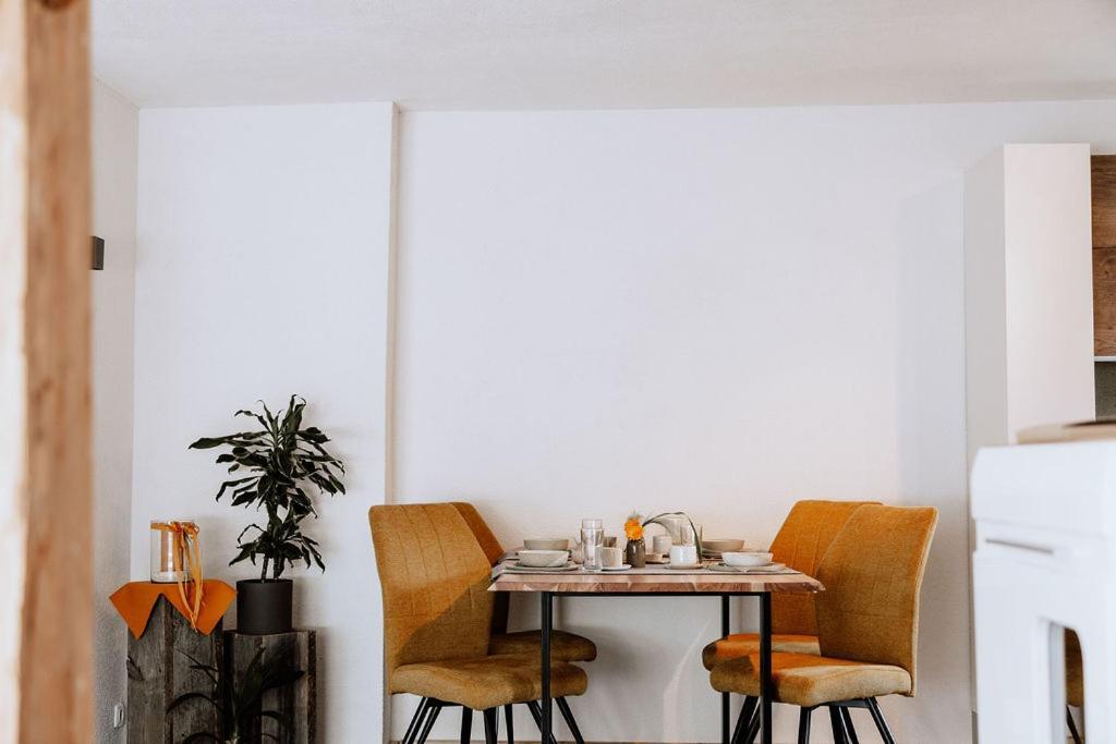 Das Schutzhaus-Bed And Breakfast-Dein Basislager Im Salzkammergut บาดเอาส์ซี ภายนอก รูปภาพ